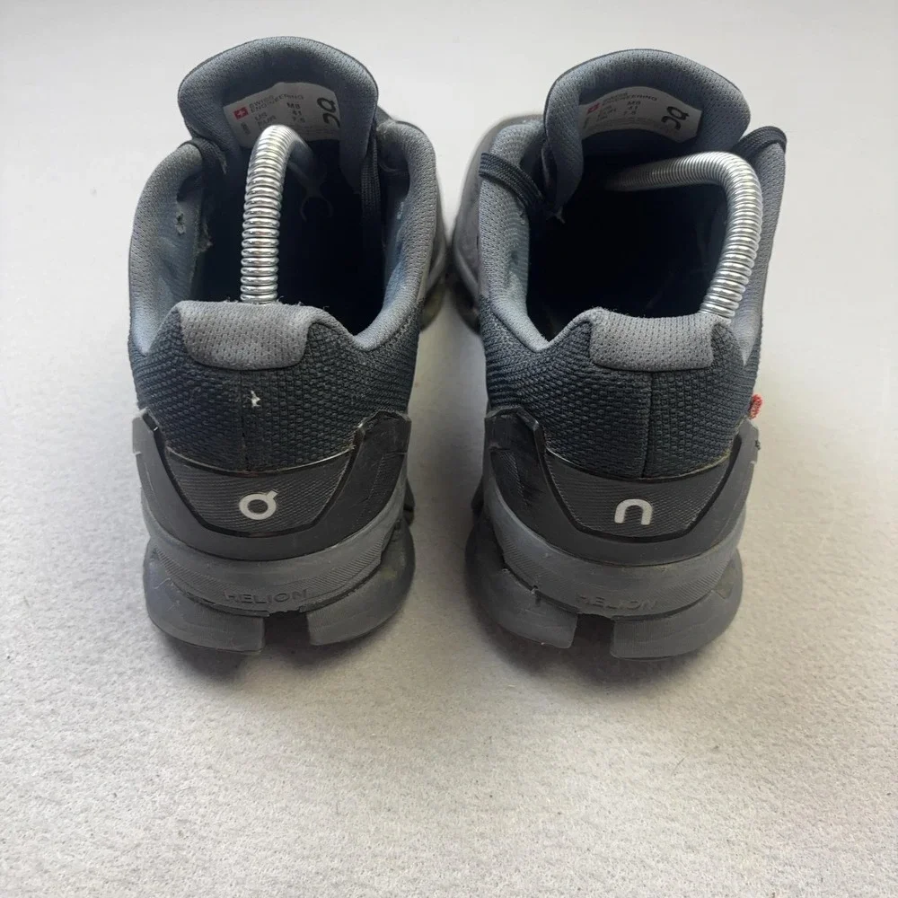 On Running Shoes Mens Size 8 Gray Mesh CloudTec Running Athletic Sneakers